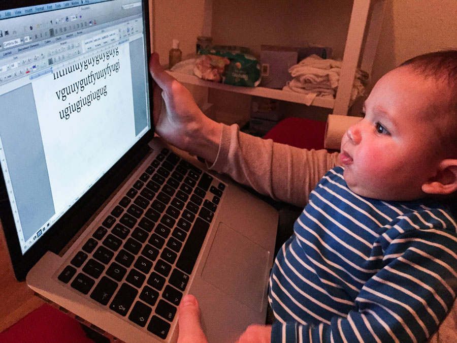 Hugo typing his first email